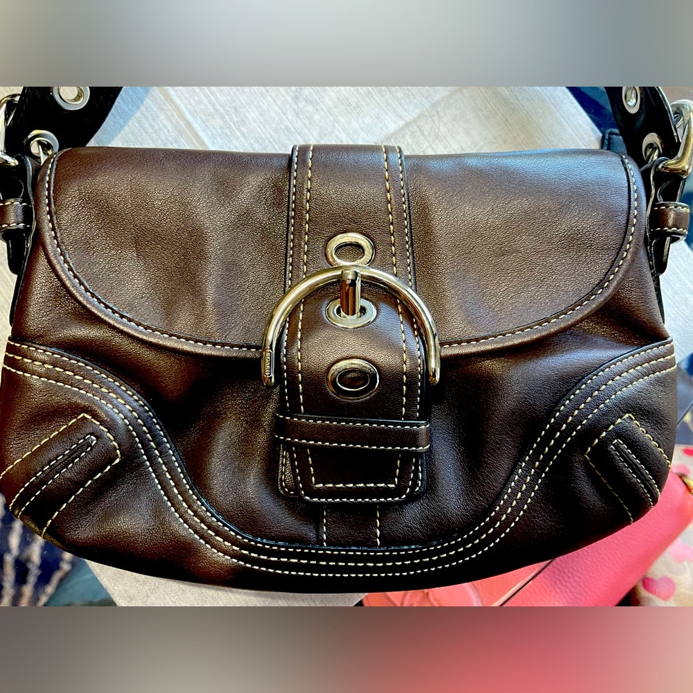 Black original shoulder coach bag!